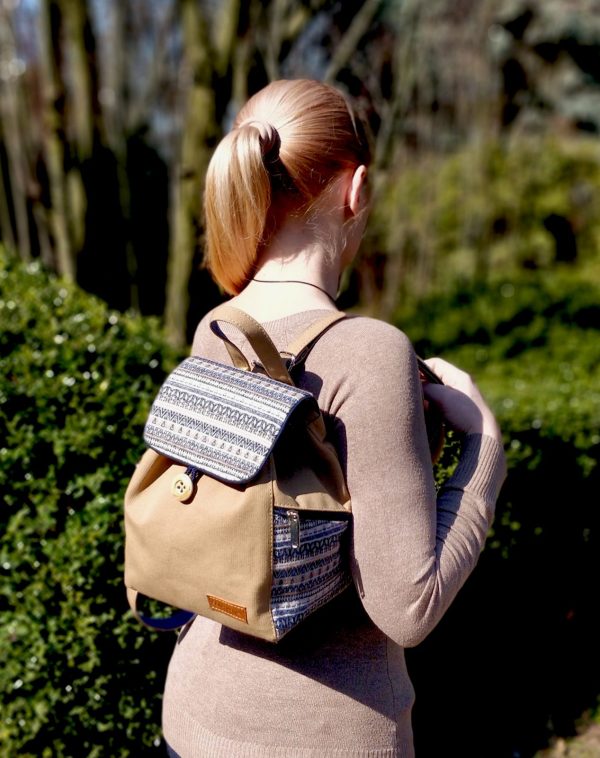 Рюкзак текстильний з декором "Смужки"
