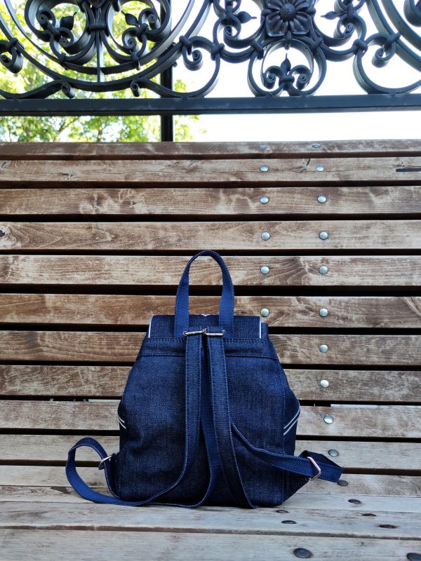 Джинсовий рюкзак з вишивкою Синя доріжка (18008)