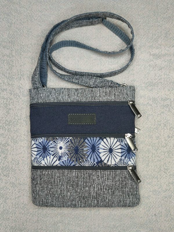 Міні сумка 4 кишені (сіра та ромашки) (23011)