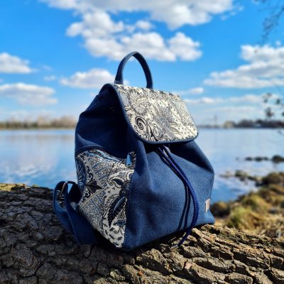 Рюкзак в етностилі синього кольору