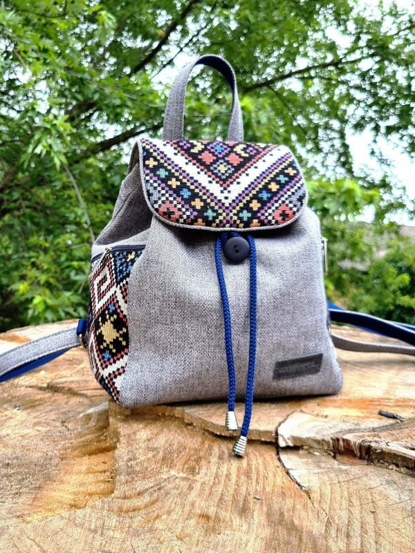 Рюкзак з орнаментом в етностилі