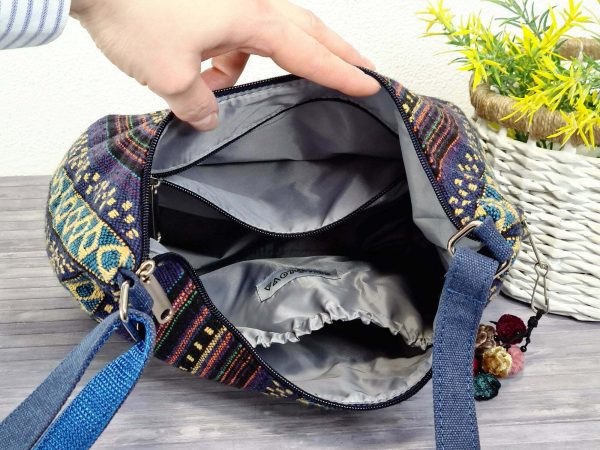 Гобеленова сумка зі смугастим орнаментом